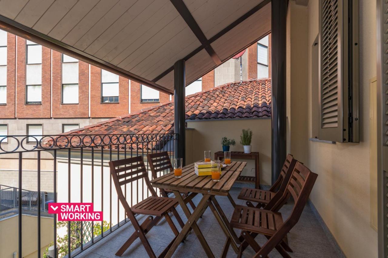 トリノIl Terrazzo Segreto Al Balon By Wonderful Italyアパートメント エクステリア 写真